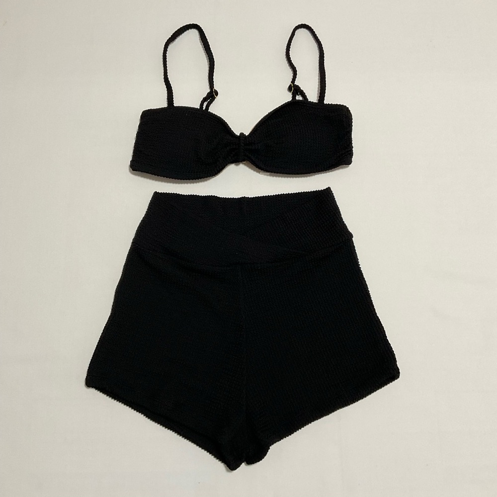Eight Mermaid Women 2 Piece Swimsuit Size Medium